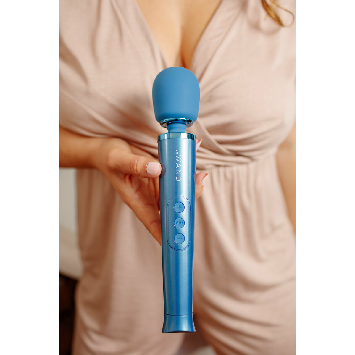 Massageador Varinha Petite Le Wand Azul No